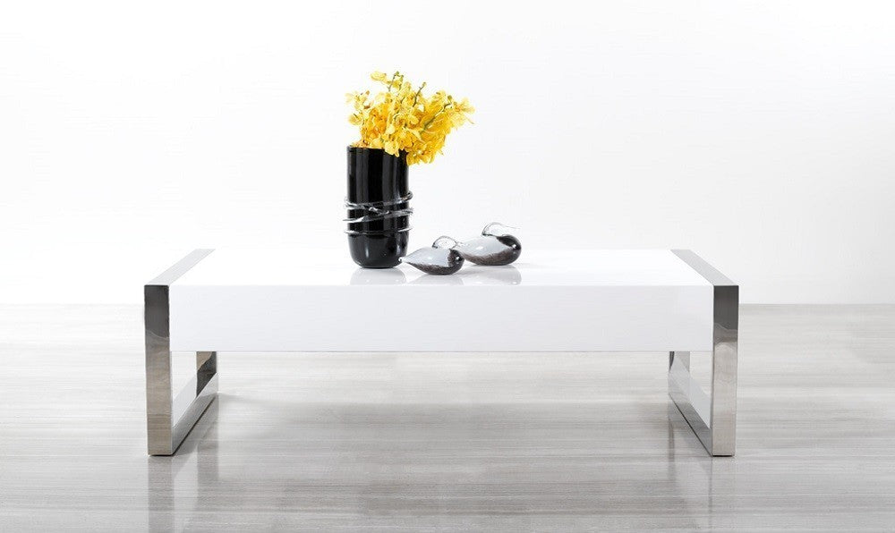 Modern Coffee Table 115A | J&M Furniture - Canal Furniture