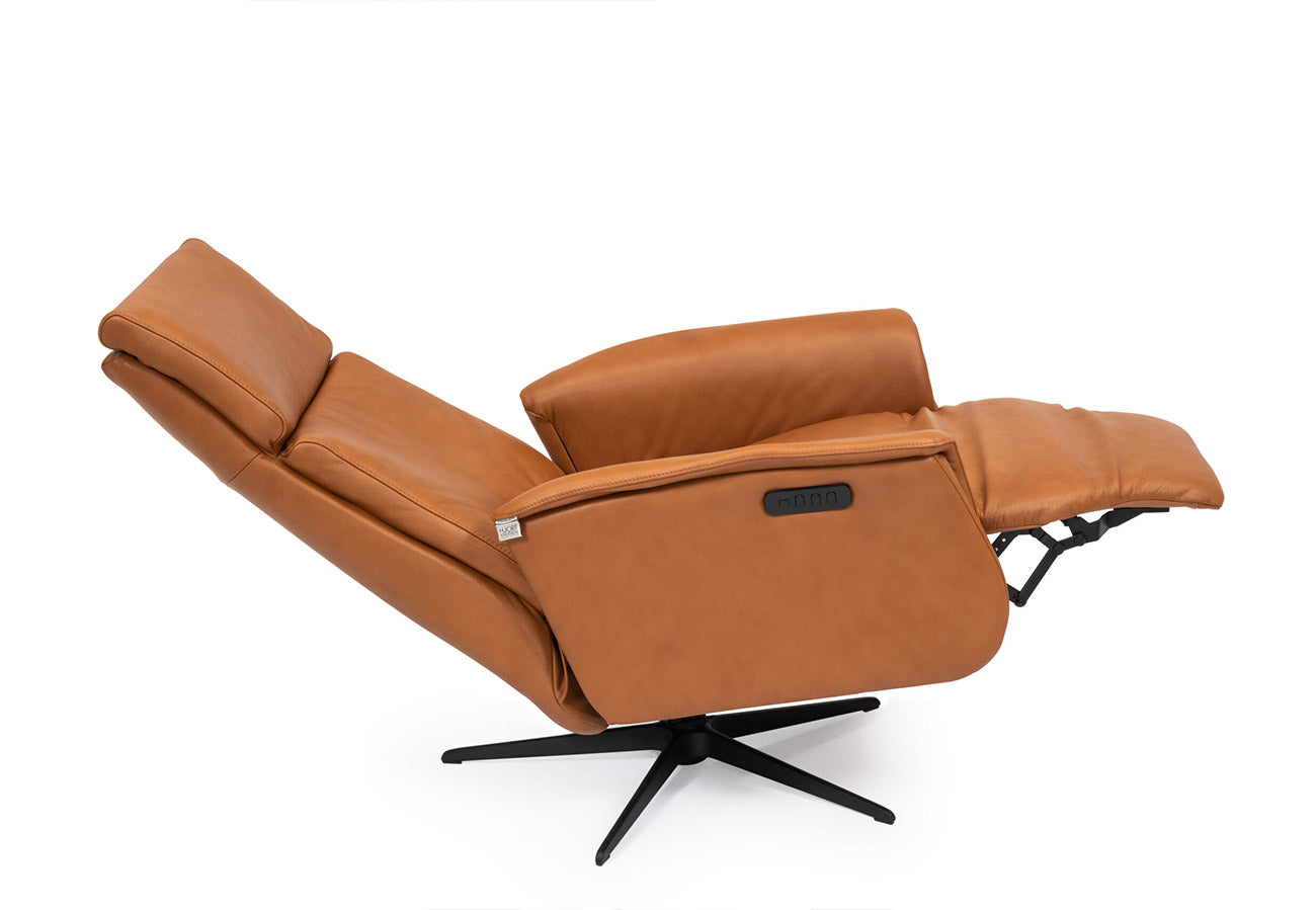 Superior 8007 Power Recliner in Light Cognac | Hjort Knudsen - Canal Furniture