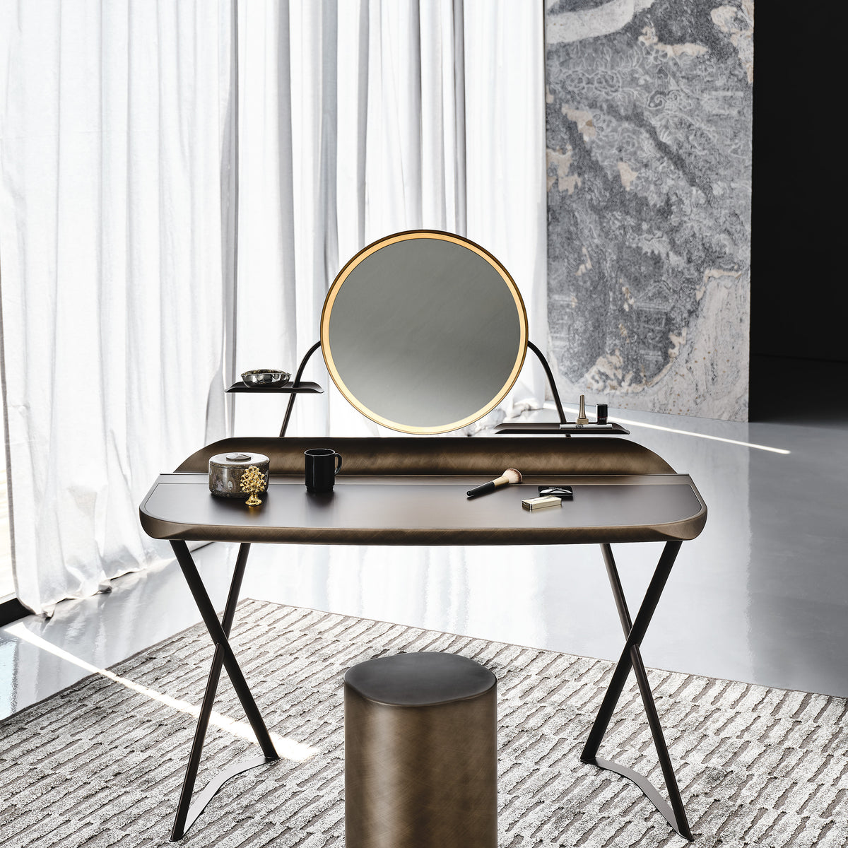 Cocoon Trousse Leather console – ItalMod Furniture