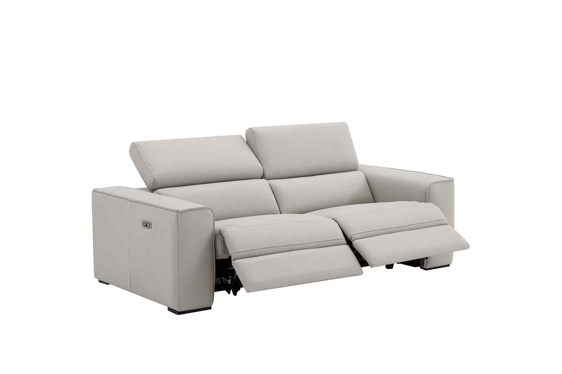 Picasso Loveseat In Silver Grey | J&M Furniture - Canal Furniture