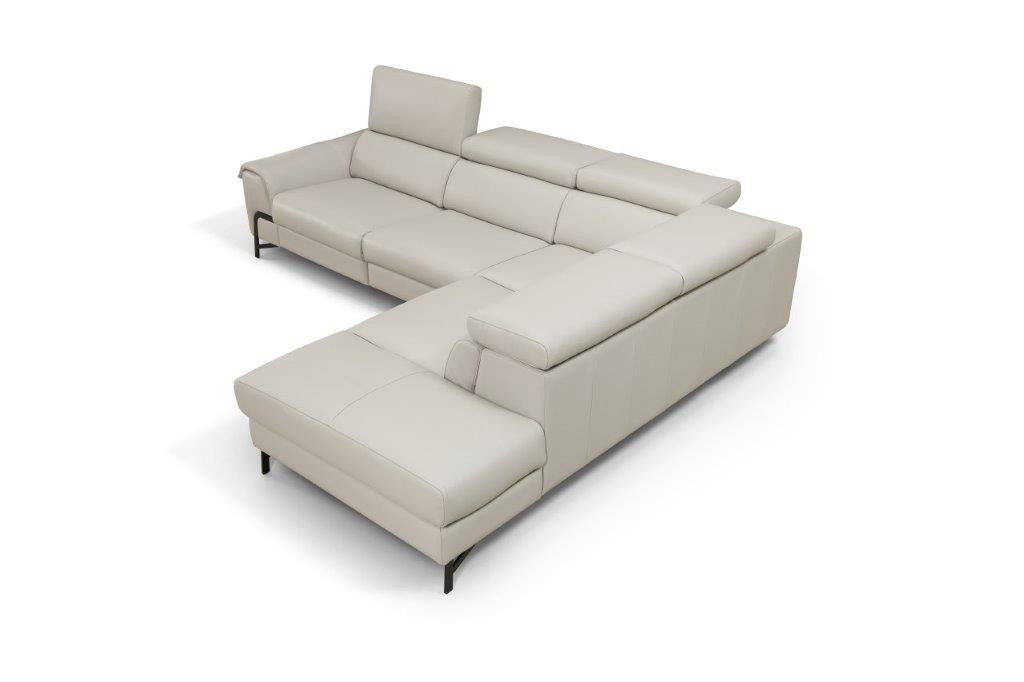 i917 Reclining Sectional | Incanto - Canal Furniture