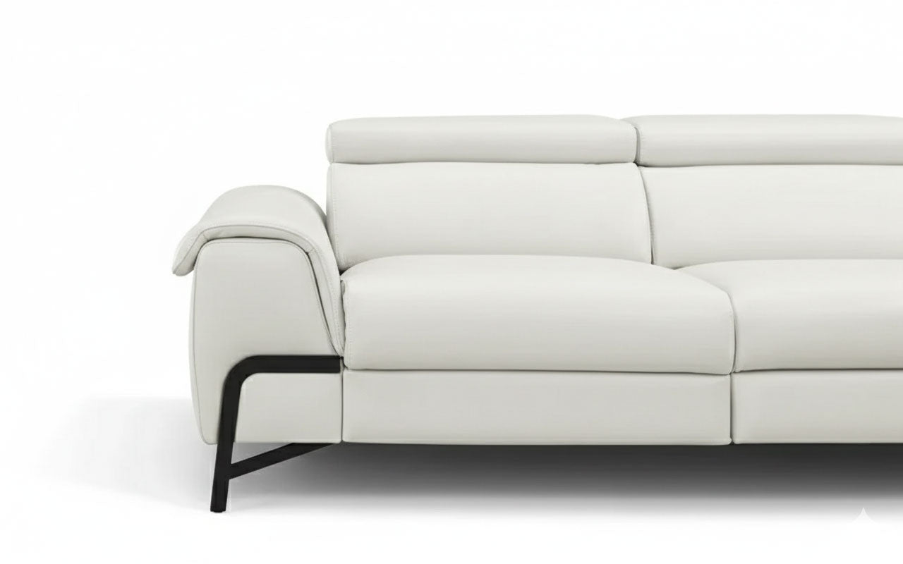 Incanto Italian Attitude Couches & Sofa i917 Leather Sofa Recliner in White | Incanto