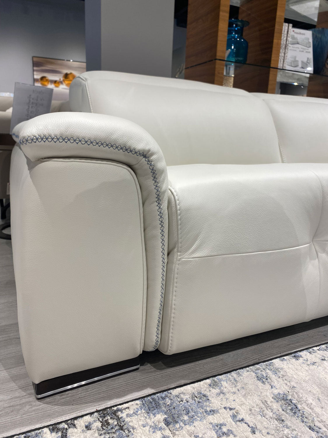 Max Divani Couches & Sofa Mayon Leather Sectional | Max Divani