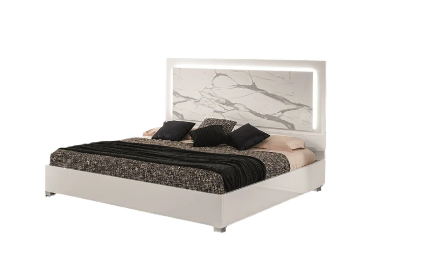 Sonia Premium Bed in White | J&M Furniture - Canal Furniture