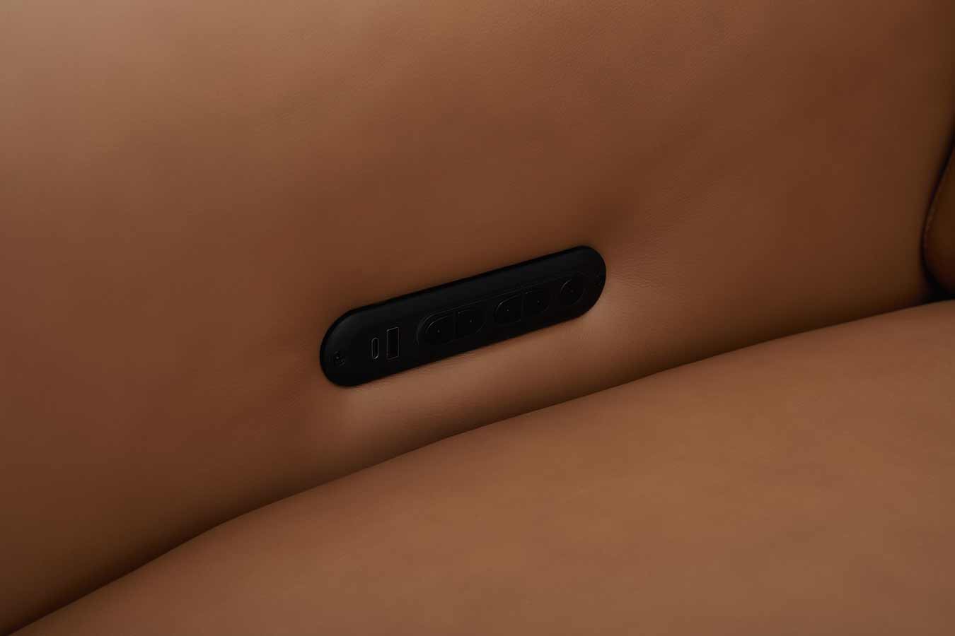 President Cognag Loveseat | J&M Furniture - Canal Furniture