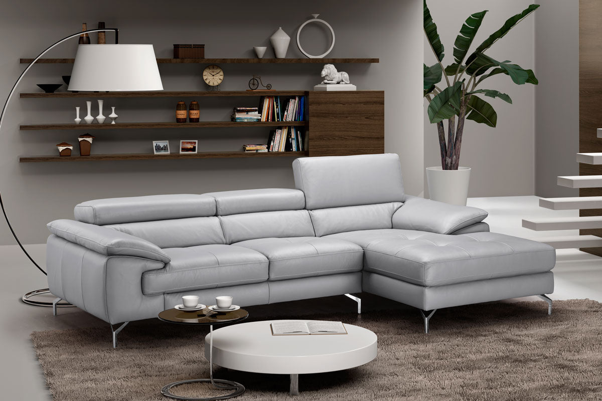 Liam Modern Sectional | J&M Furniture - Canal Furniture
