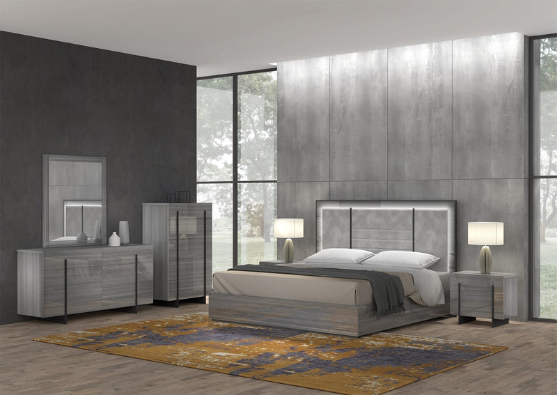 Blade Modern Bed | J&M Furniture