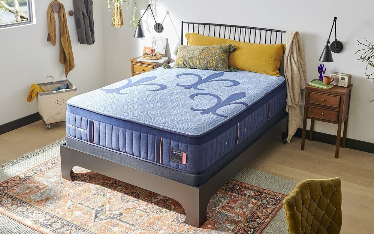 Lux Hybrid Medium | Stearns & Foster - Canal Furniture