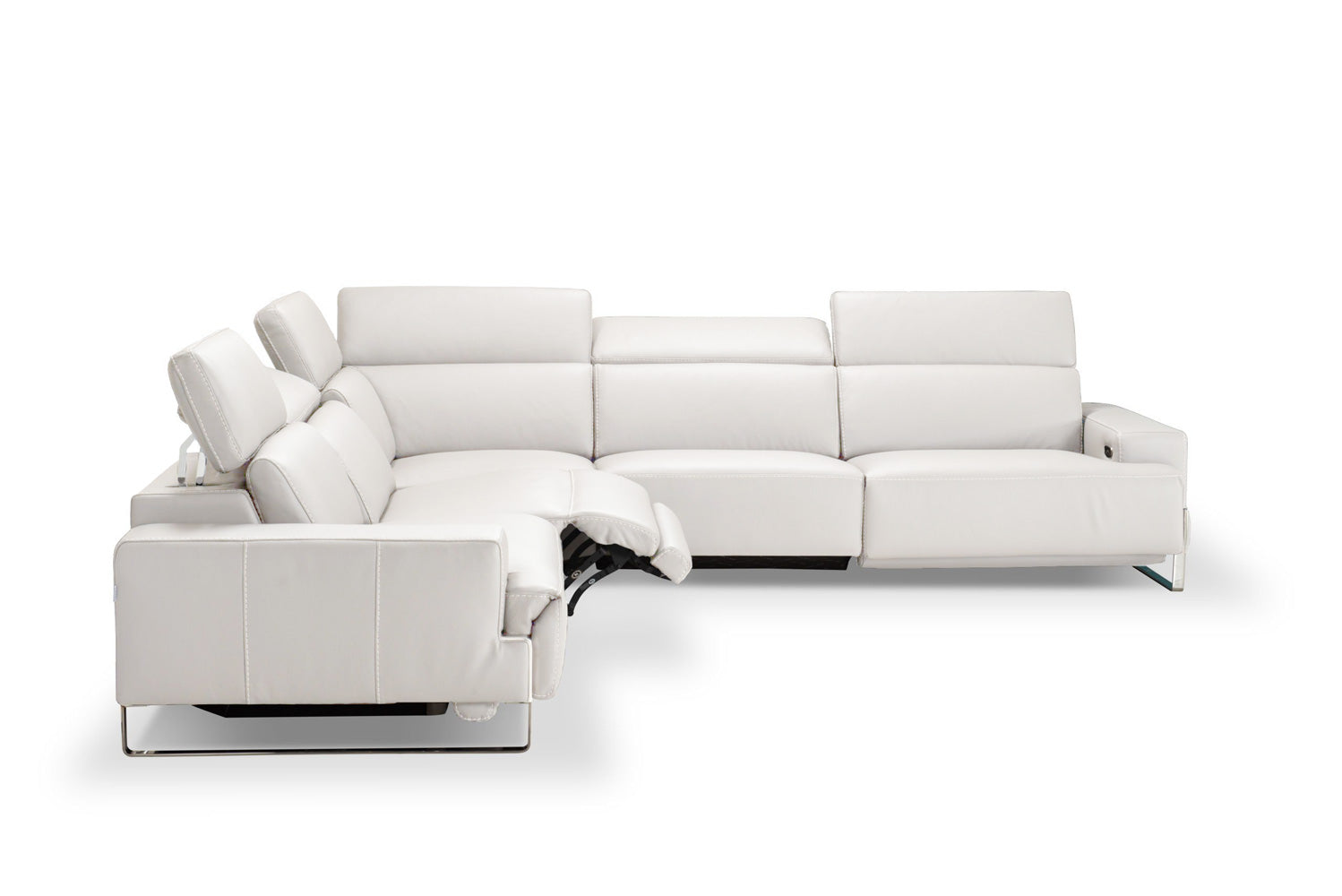 i768 Reclining Sectional Sofa in White | Incanto - Canal Furniture