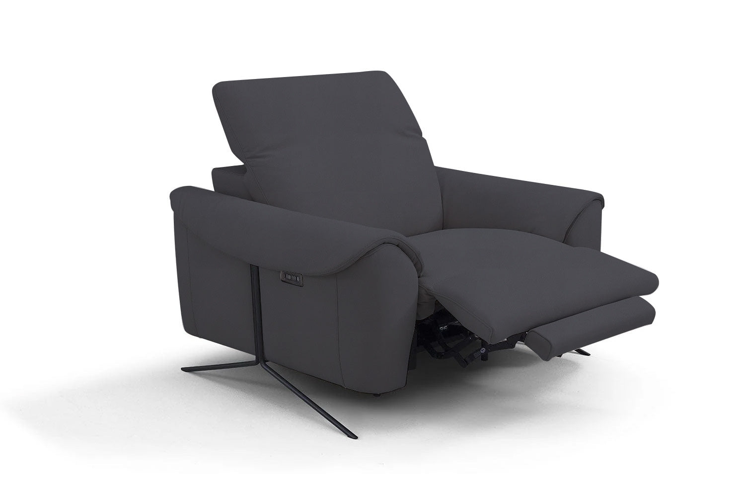 i884 Leather Armchair | Incanto – ItalMod Furniture