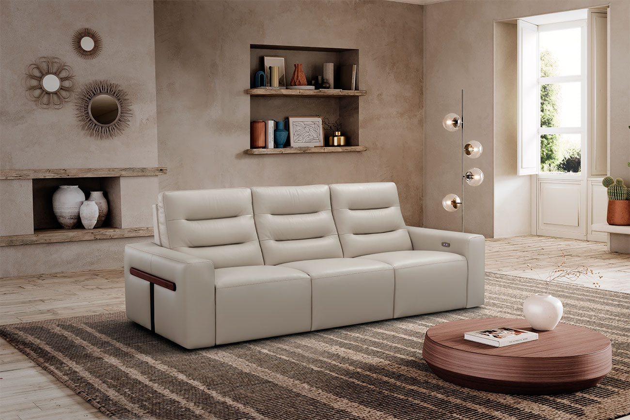 Incanto Italian Attitude Couches & Sofa I950 Leather Sofa Recliner | Incanto
