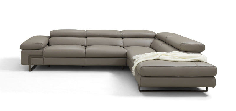 Incanto Italian Attitude Couches & Sofa Incanto I716 Sectional Sofa in Taupe