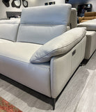 Incanto Italian Attitude Loveseat Brignac i845 Leather Loveseat | Incanto