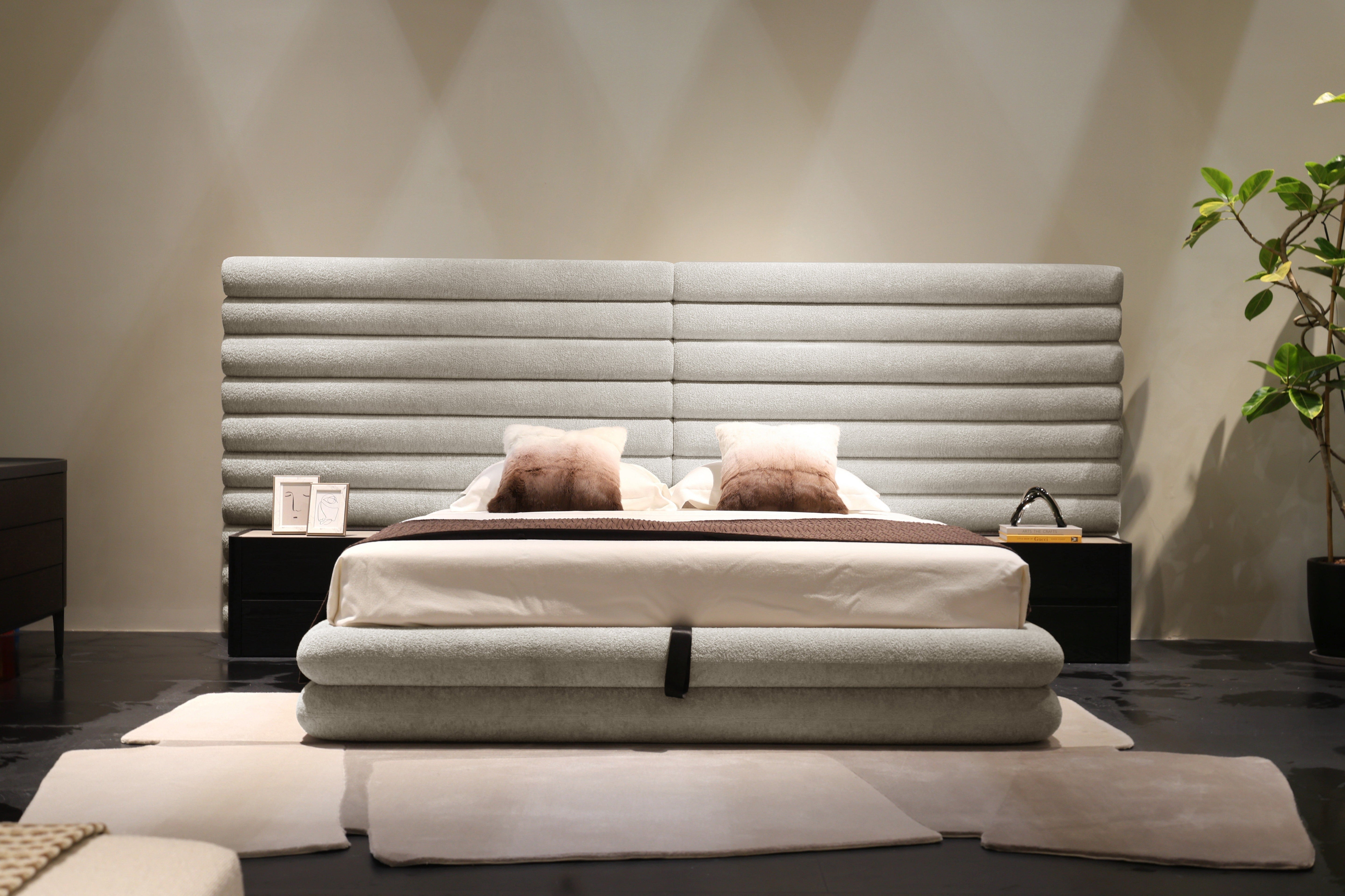J and M Furniture Bed Maison Luxe Bed