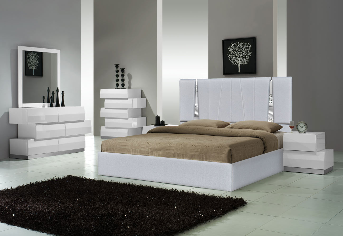 J and M Furniture Bed Matisse Bed in Silver Grey