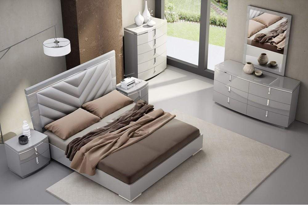 J and M Furniture Bedroom Sets New York Nightstand