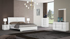 J and M Furniture Dresser Oslo Dresser & Mirror