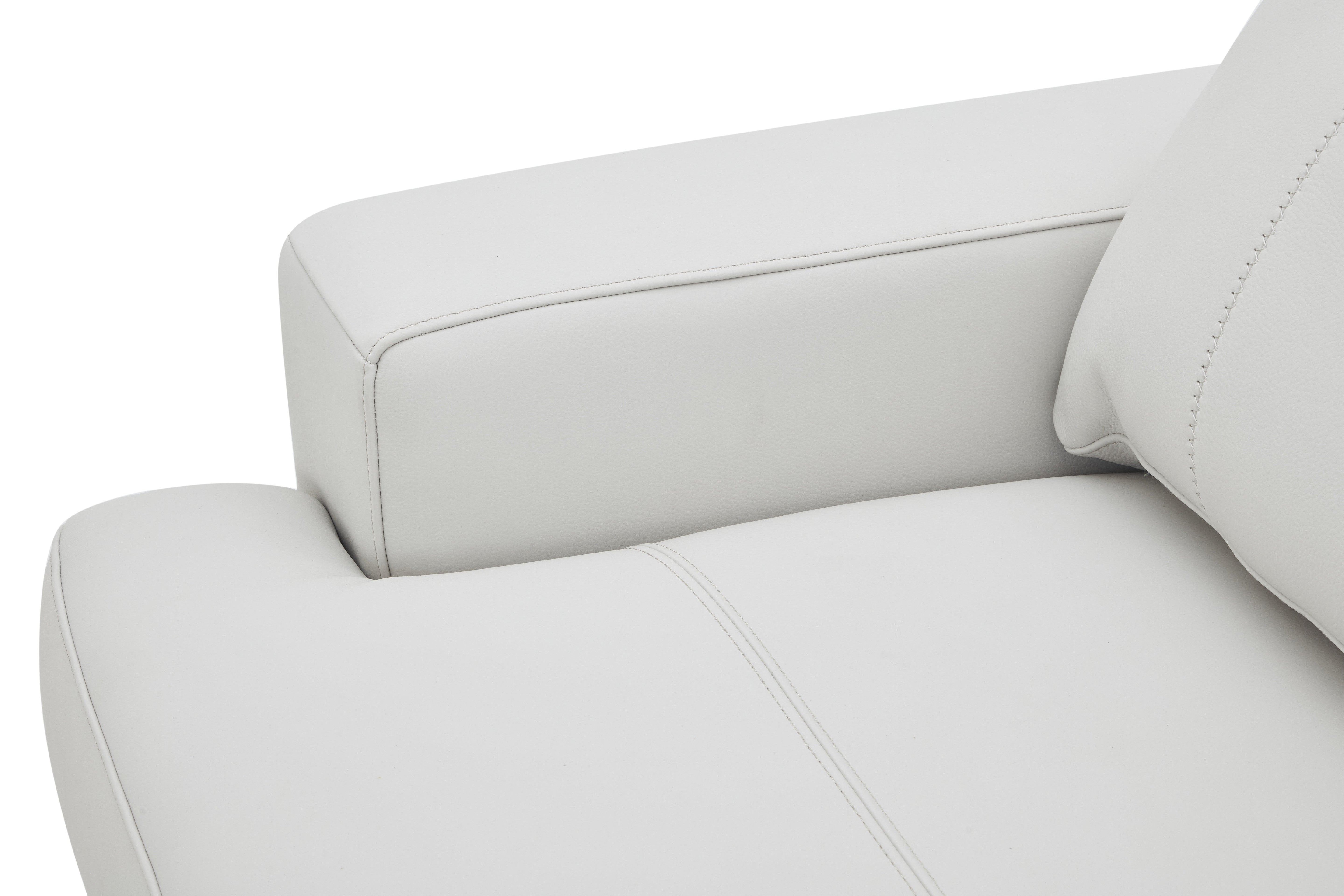 JnmFurniture.com Couches & Sofa Capri RHF Sectional in Frost