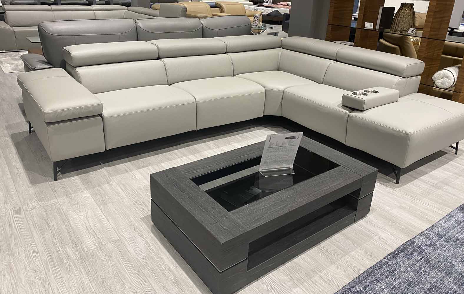 ｿﾌｧｰ MAX DIVANI ｸﾞﾘｰﾝ布 Max Divani Masseto | Ambiente Modern Furniture