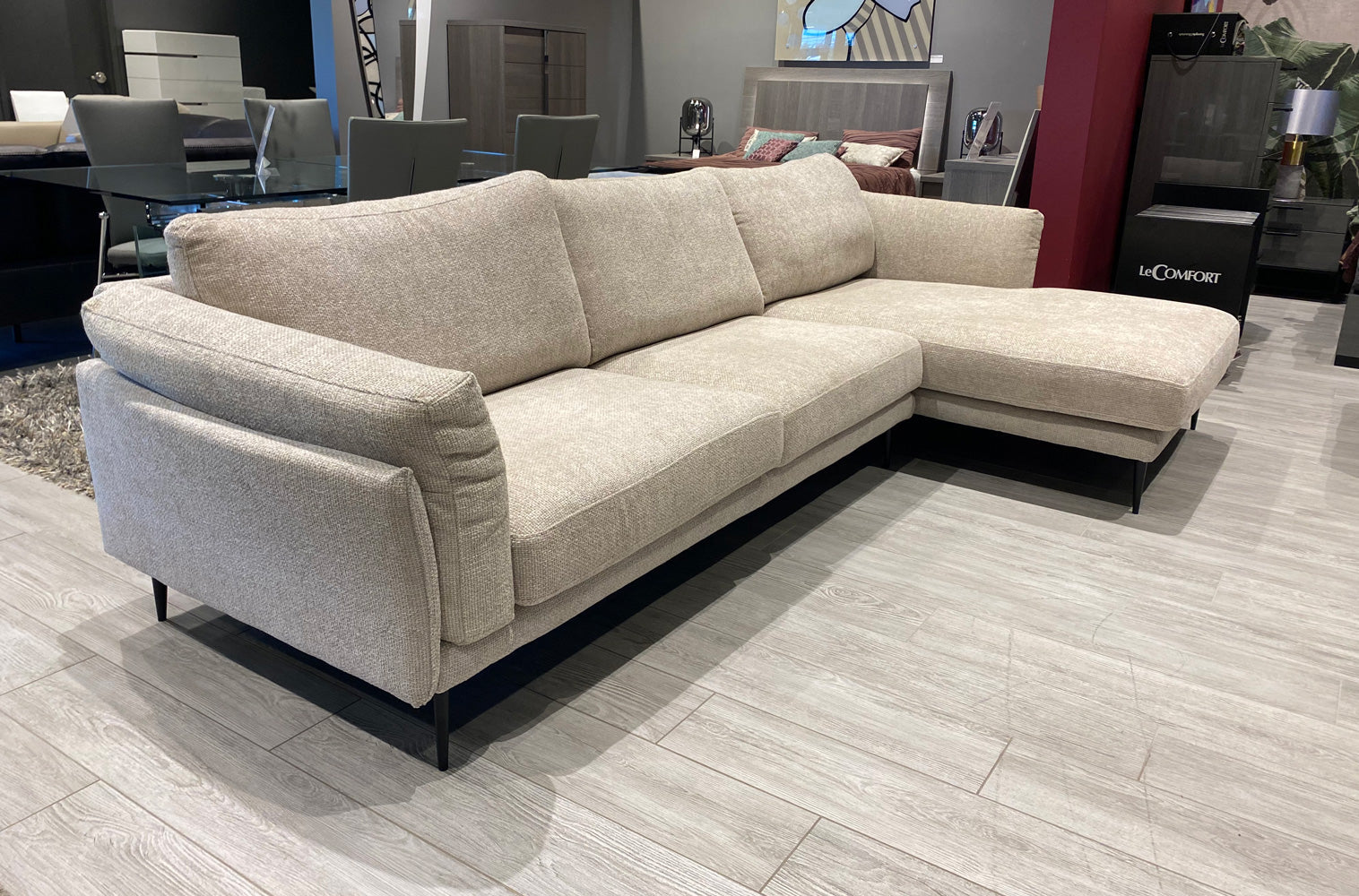 Nicole Sectional - LeComfort - Canal Furniture