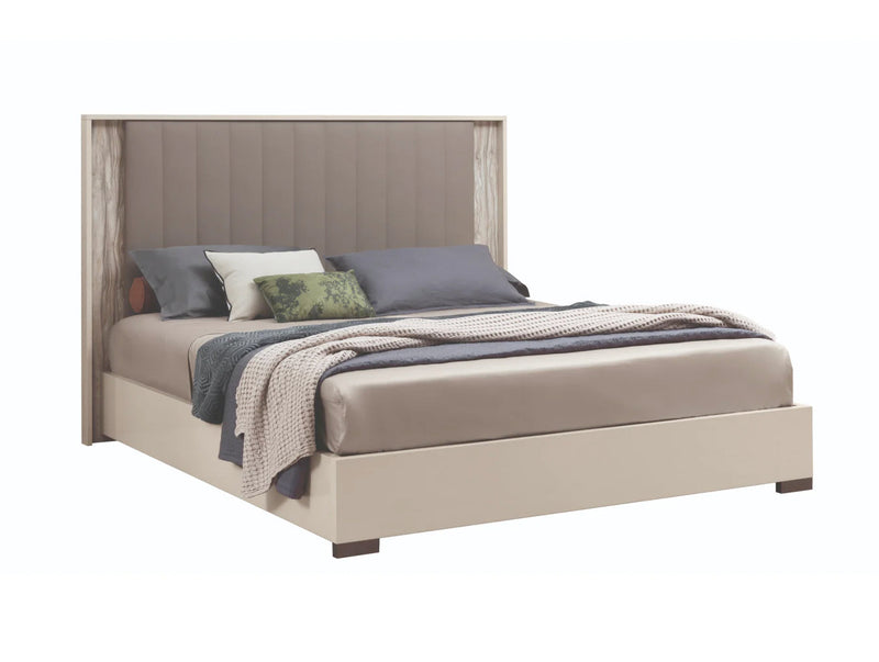 Jupiter Upholstered Bed | Alf Italia